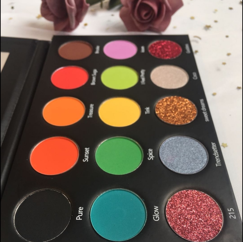 INDIE BRAND MAKEUP Eyeshadow Palette - Picture 3 of 7